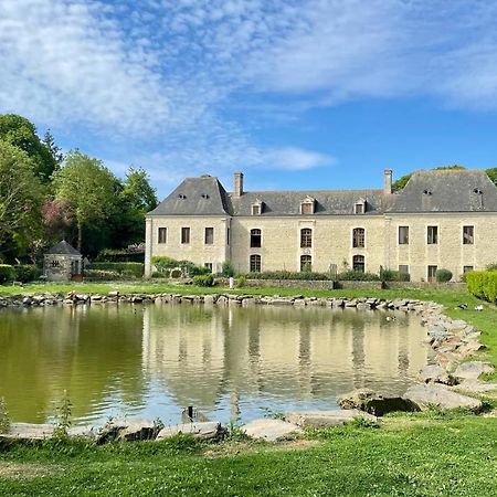 Chateau Du Bu Anctoville Esterno foto