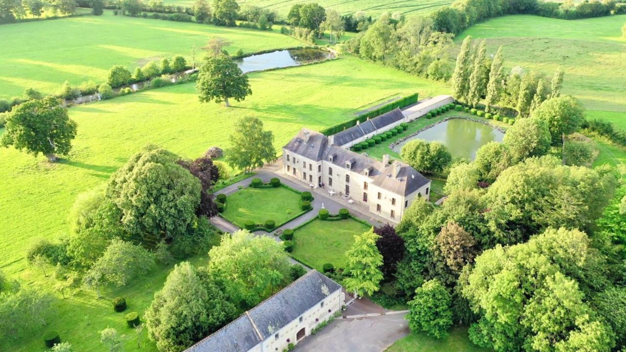 Chateau Du Bu Anctoville Esterno foto